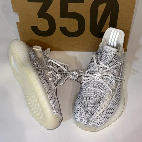 Adidas Yeezy Boost 350 V2 in Static Grey/ White Mens sneakers BRAND NEW - Picture 2 of 5